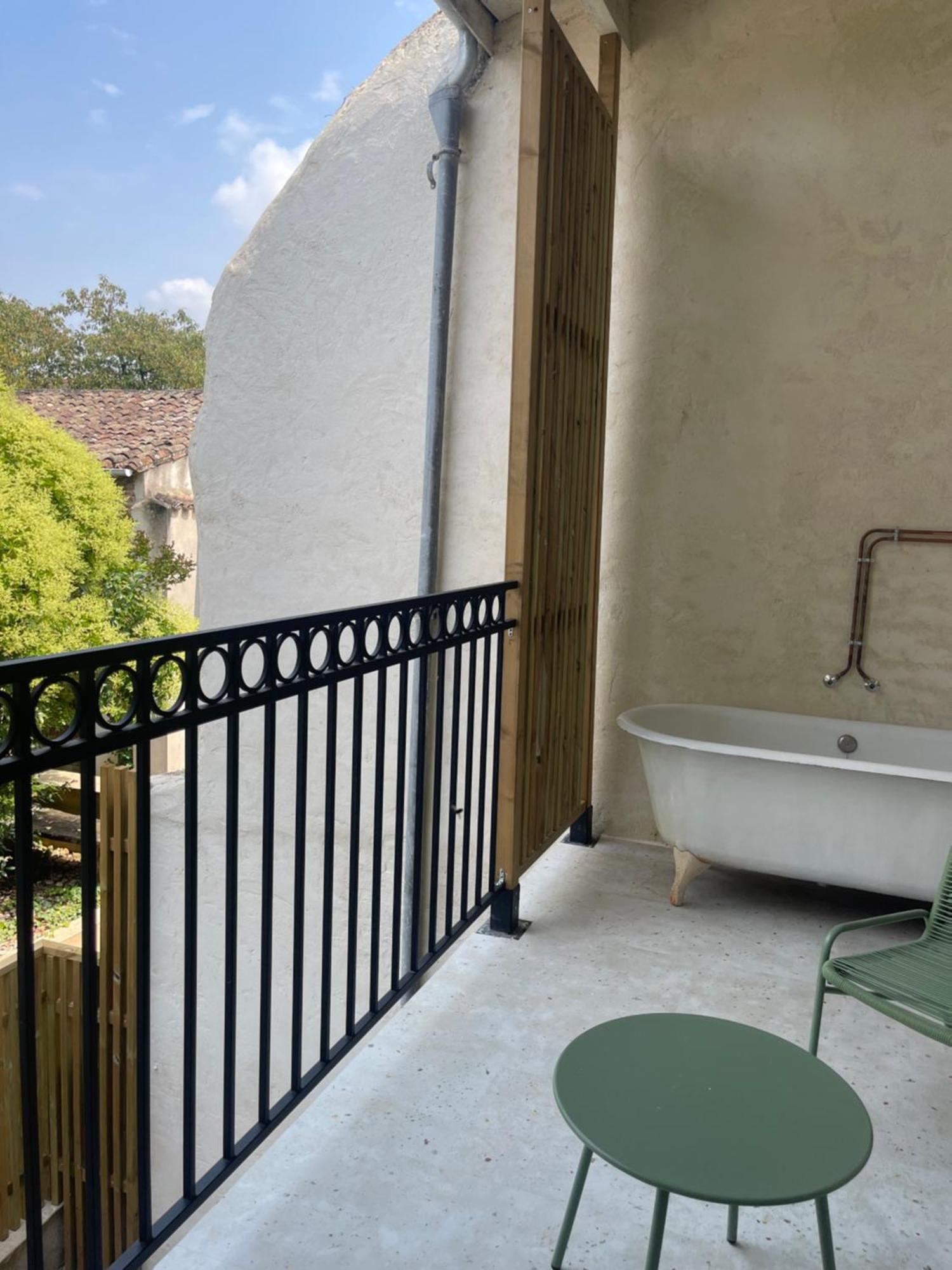 Appart-Hotel Residence De Garonne Tonneins Bagian luar foto